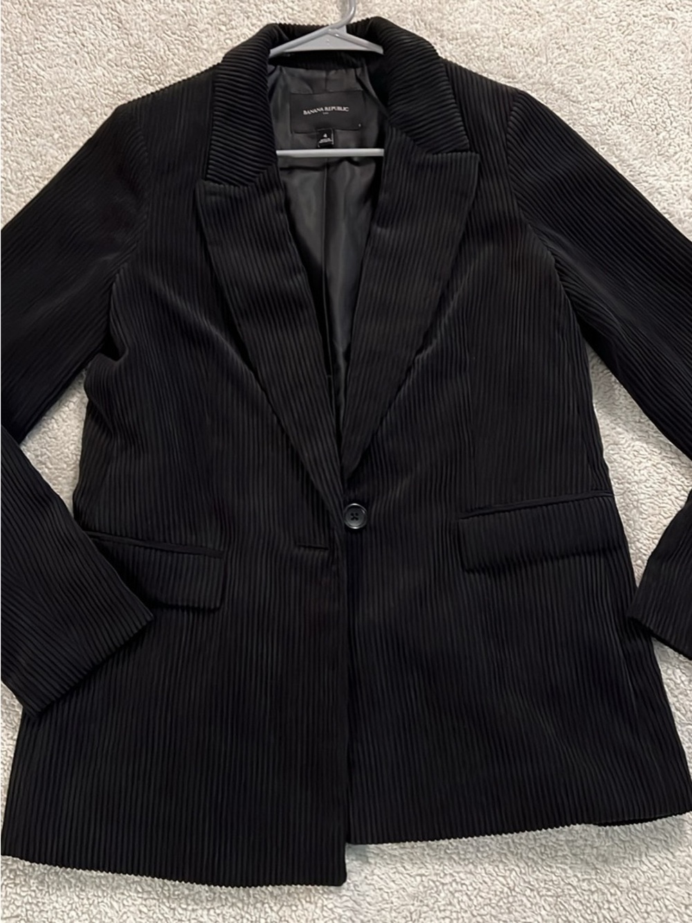 Women’s Banana Republic corduroy blazer